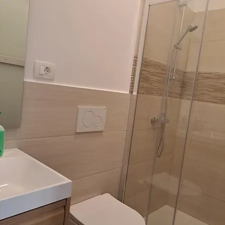Apartman Gina Piran